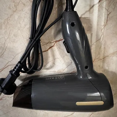 Modern 7 Private Kitchenette And Bathroom * ليماسول