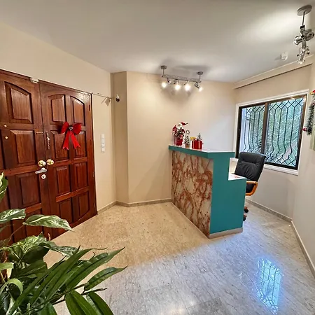 Apartment Modern 7 Private Kitchenette And Bathroom *