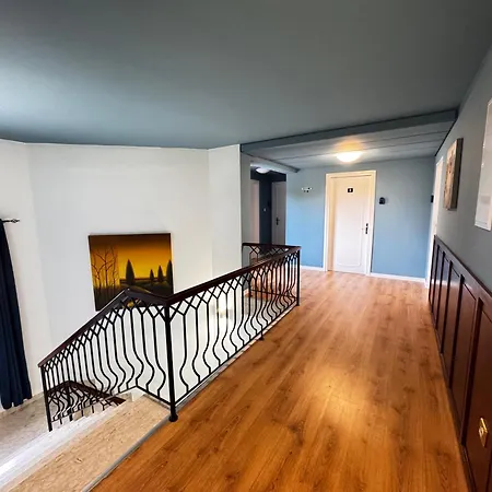 Apartamento Modern 7 Private Kitchenette And Bathroom *