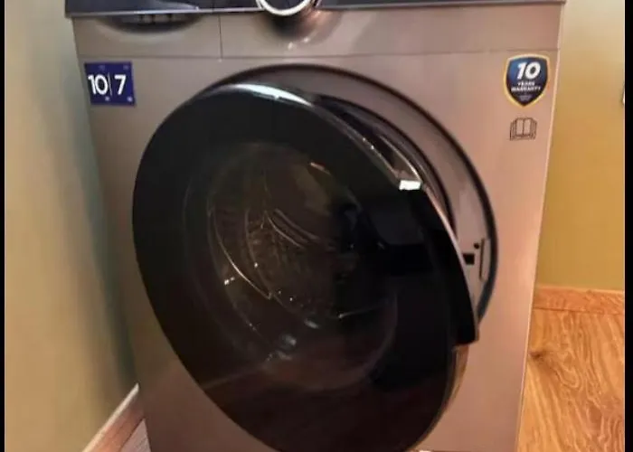 Modern 7 Private Kitchenette And Bathroom Lägenhet Limassol